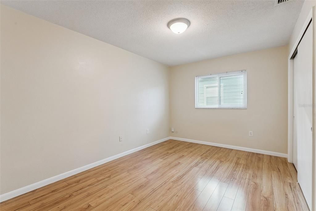 Activo con contrato: $549,900 (3 camas, 0 baños, 1596 Pies cuadrados)