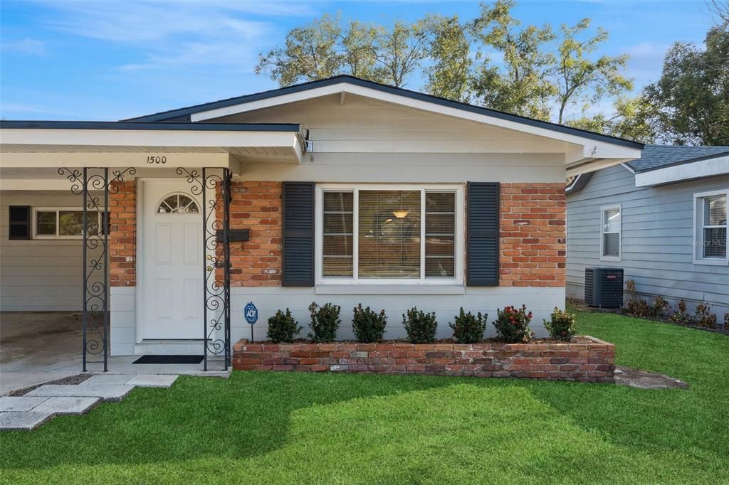 Activo con contrato: $549,900 (3 camas, 0 baños, 1596 Pies cuadrados)