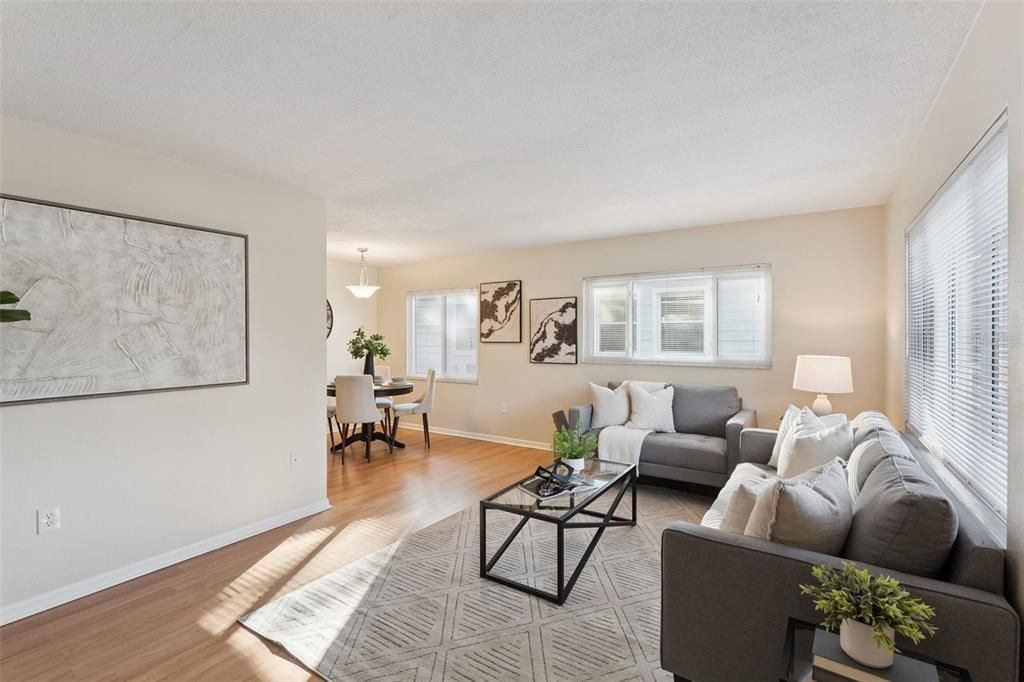 Activo con contrato: $549,900 (3 camas, 0 baños, 1596 Pies cuadrados)