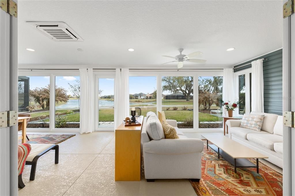 Active With Contract: $675,000 (3 beds, 2 baths, 1933 Square Feet)