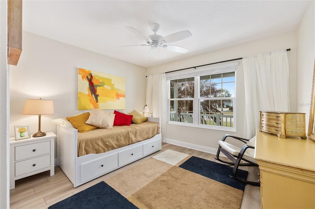 Active With Contract: $675,000 (3 beds, 2 baths, 1933 Square Feet)