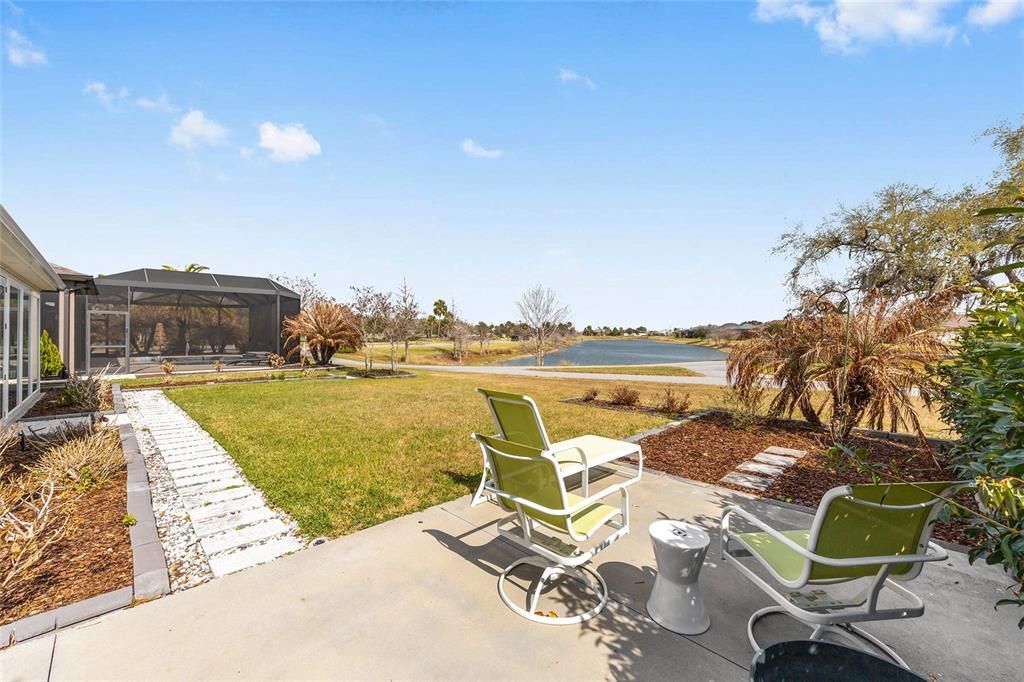 Active With Contract: $675,000 (3 beds, 2 baths, 1933 Square Feet)