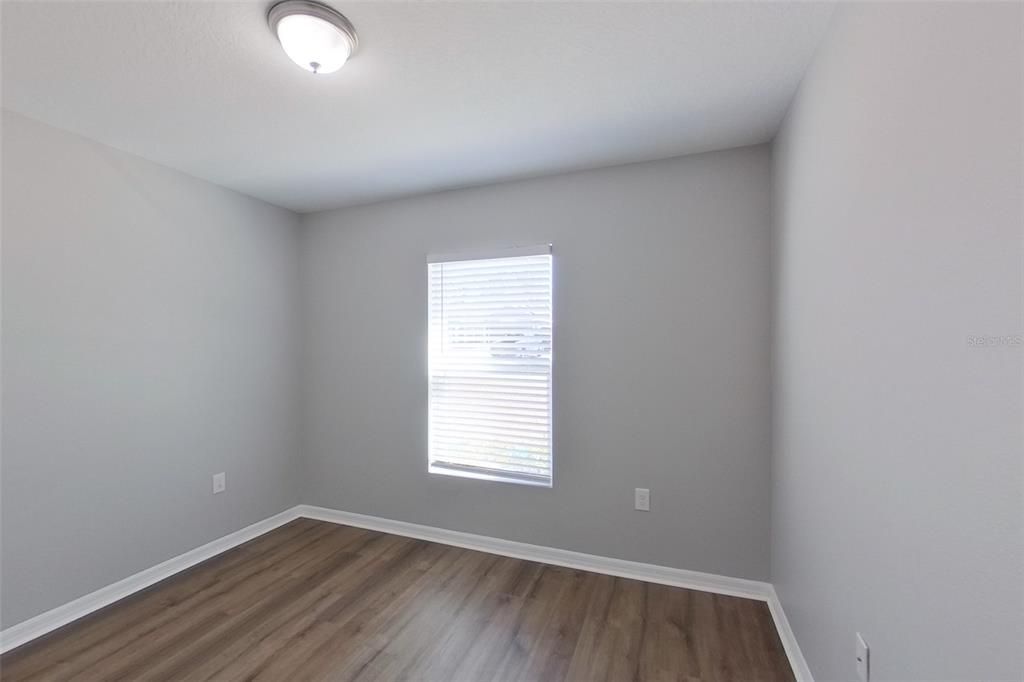 For Rent: $1,815 (4 beds, 2 baths, 1449 Square Feet)