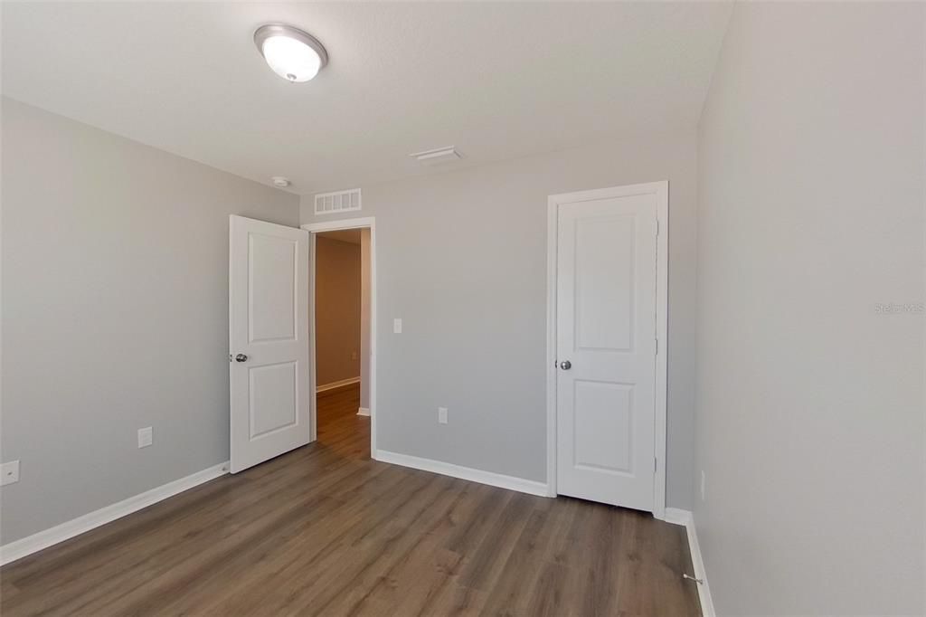 For Rent: $1,815 (4 beds, 2 baths, 1449 Square Feet)