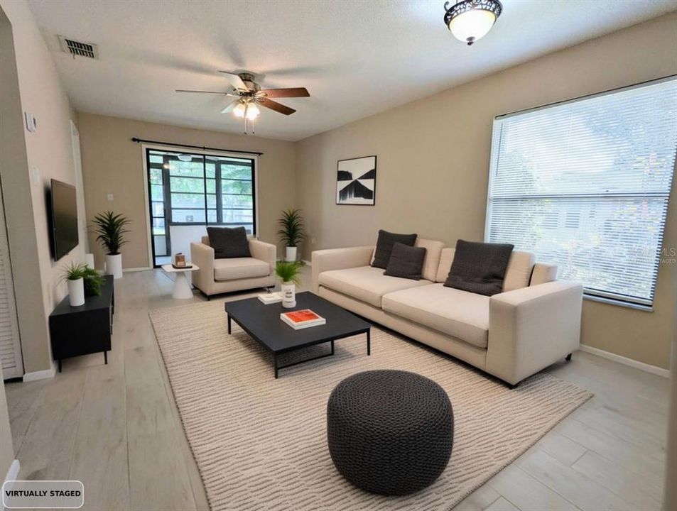 В аренду: $1,825 (2 спален, 2 ванн, 910 Квадратных фут)