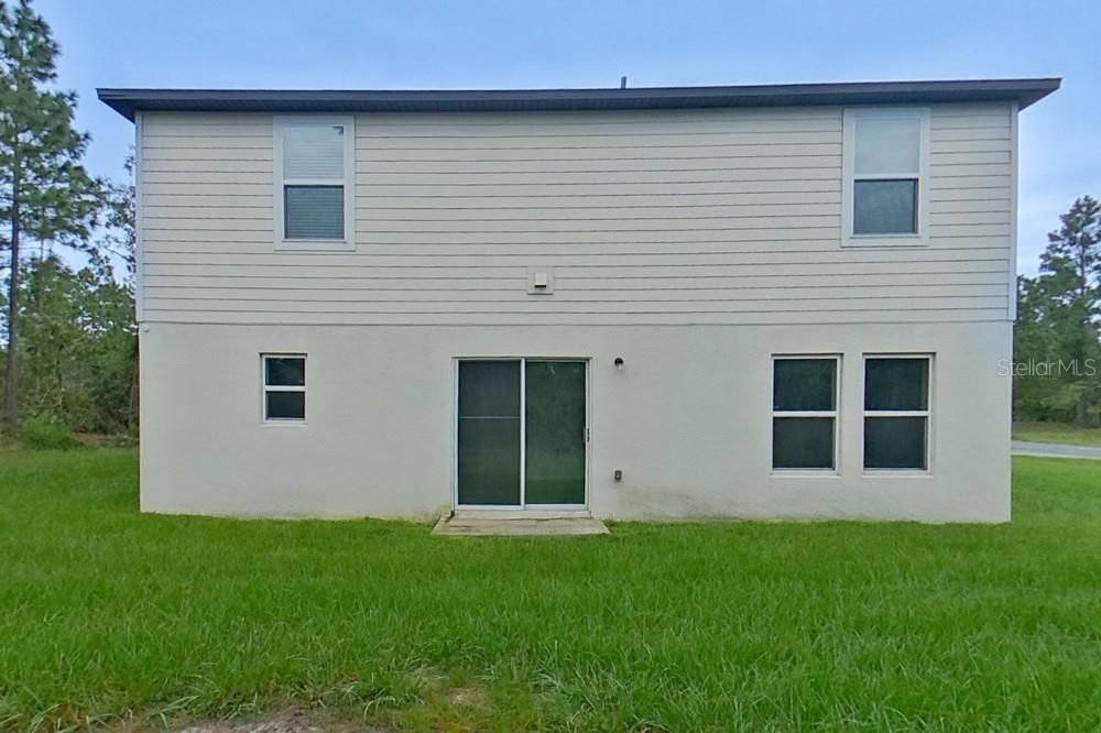 For Rent: $2,095 (4 beds, 2 baths, 2054 Square Feet)