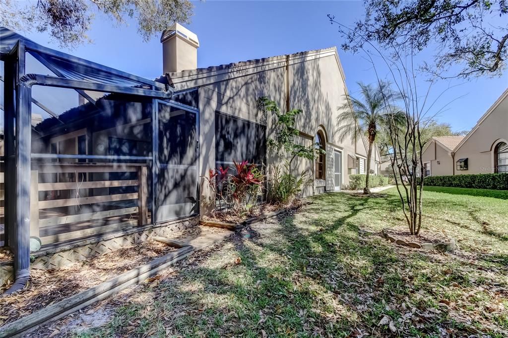Active With Contract: $339,000 (3 beds, 2 baths, 1600 Square Feet)