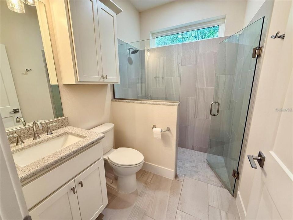 For Sale: $144,900 (2 beds, 2 baths, 772 Square Feet)