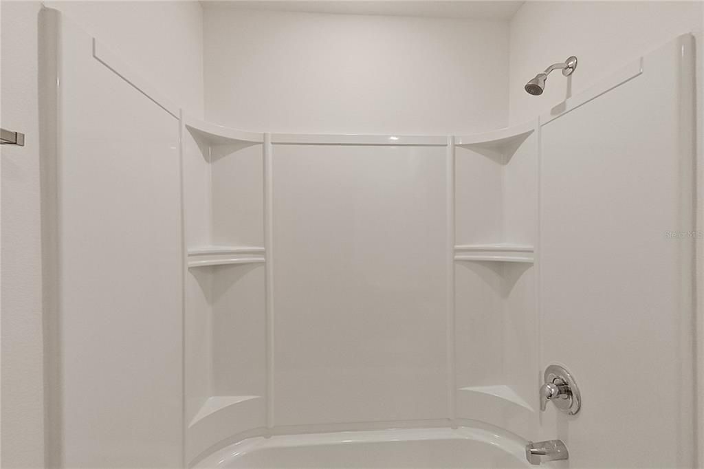 В аренду: $2,495 (5 спален, 3 ванн, 2268 Квадратных фут)