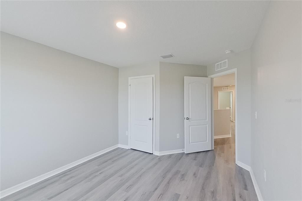 В аренду: $2,495 (5 спален, 3 ванн, 2268 Квадратных фут)