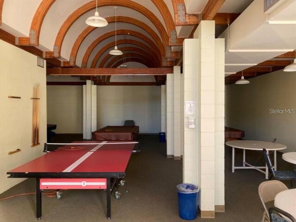 For Sale: $170,000 (2 beds, 2 baths, 860 Square Feet)