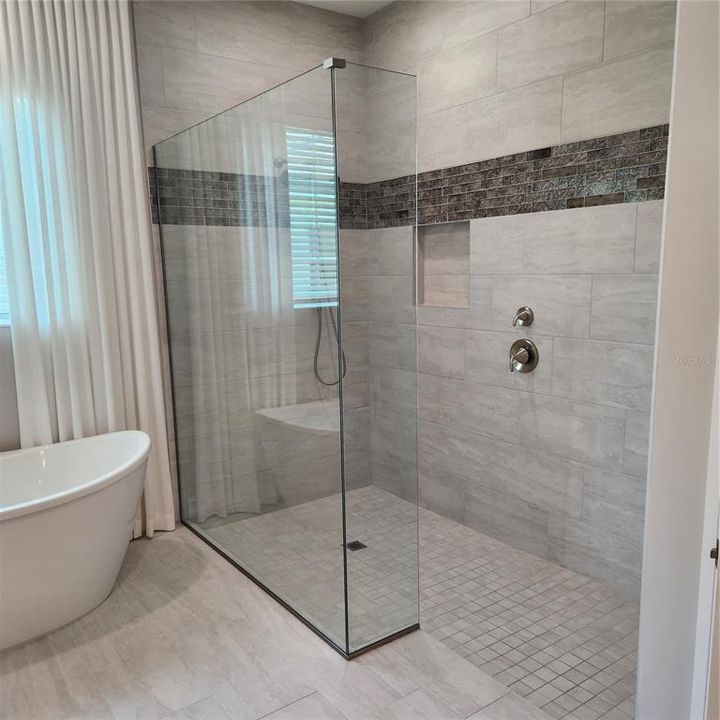 For Rent: $12,000 (4 beds, 4 baths, 3756 Square Feet)
