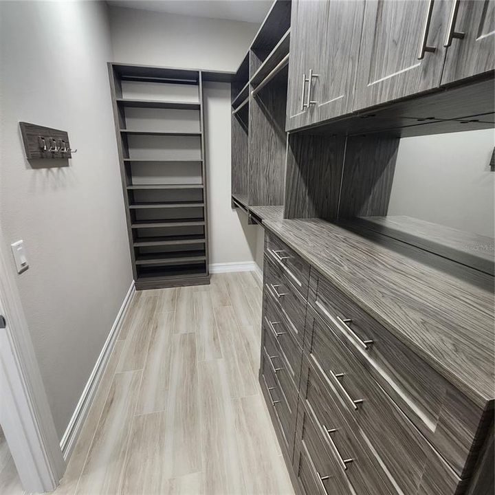 For Rent: $12,000 (4 beds, 4 baths, 3756 Square Feet)