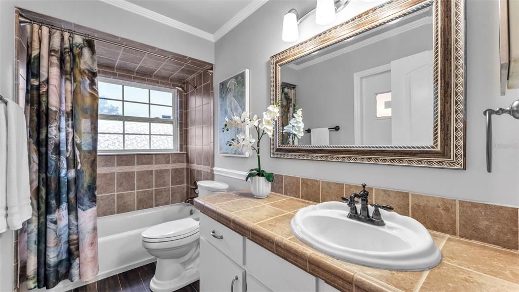 Active With Contract: $525,000 (3 beds, 2 baths, 1931 Square Feet)