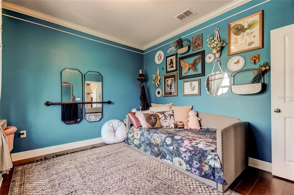 For Sale: $825,000 (4 beds, 2 baths, 3440 Square Feet)
