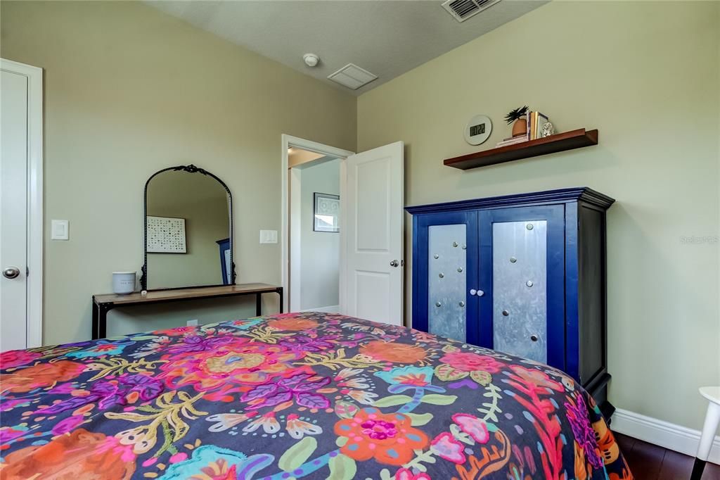 For Sale: $825,000 (4 beds, 2 baths, 3440 Square Feet)