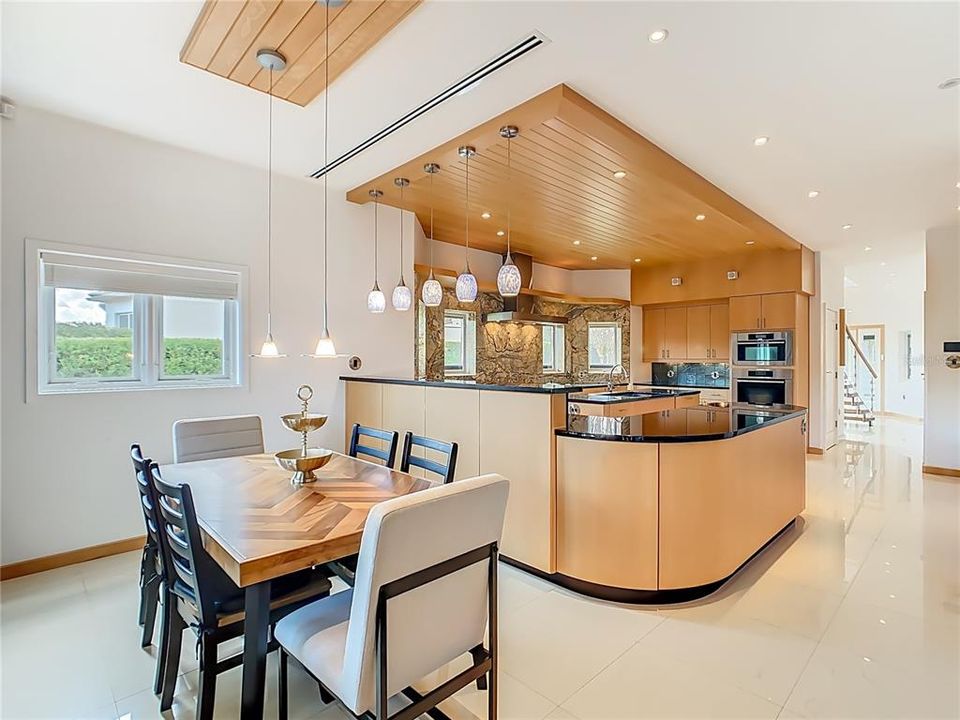 На продажу: $1,299,000 (3 спален, 4 ванн, 3584 Квадратных фут)