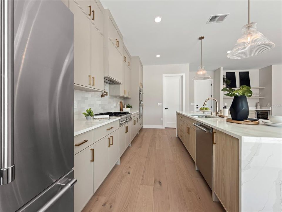 For Sale: $1,649,000 (5 beds, 4 baths, 3490 Square Feet)