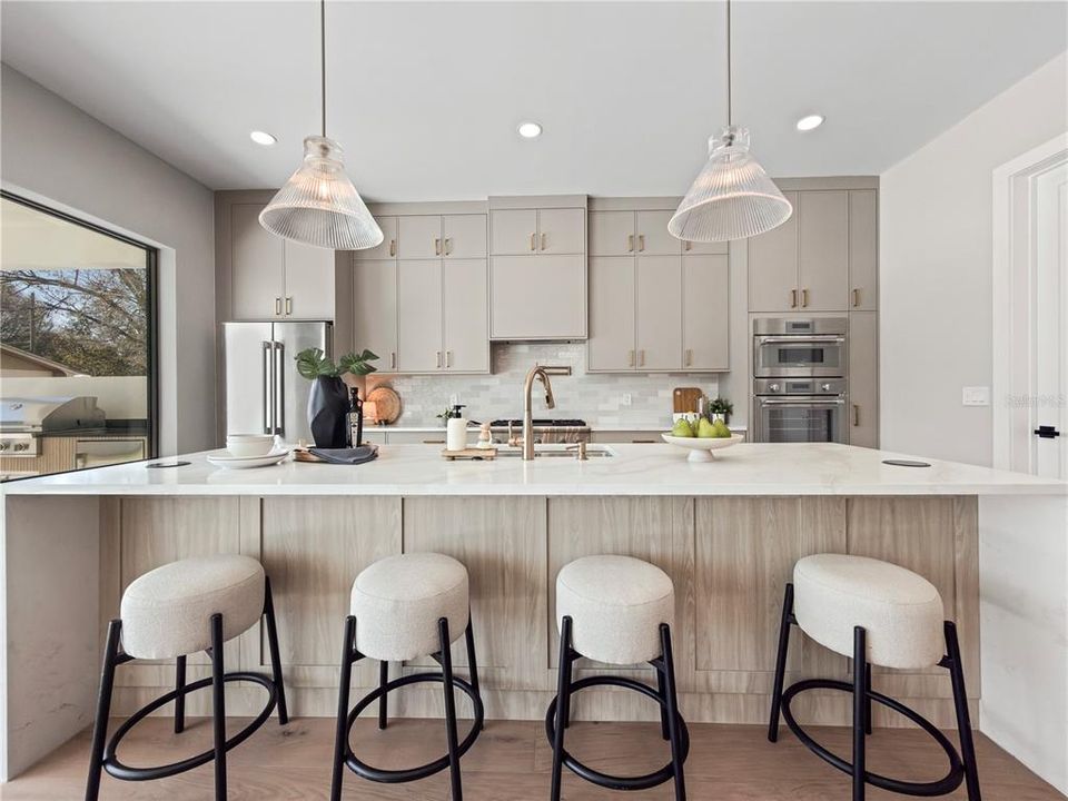 For Sale: $1,649,000 (5 beds, 4 baths, 3490 Square Feet)