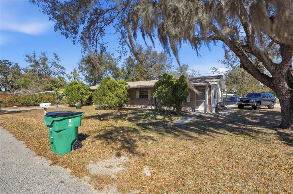 En Venta: $360,000 (4 camas, 0 baños, 1792 Pies cuadrados)