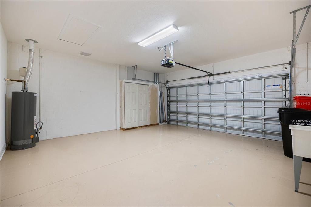 В аренду: $2,400 (3 спален, 2 ванн, 1412 Квадратных фут)