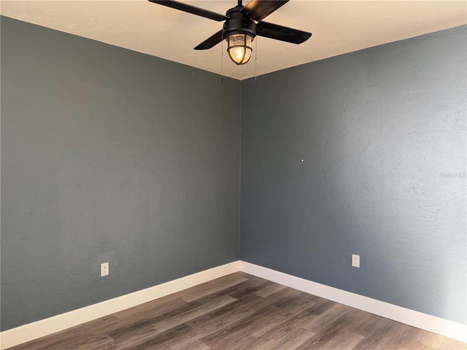 Active With Contract: $175,000 (4 beds, 2 baths, 1638 Square Feet)