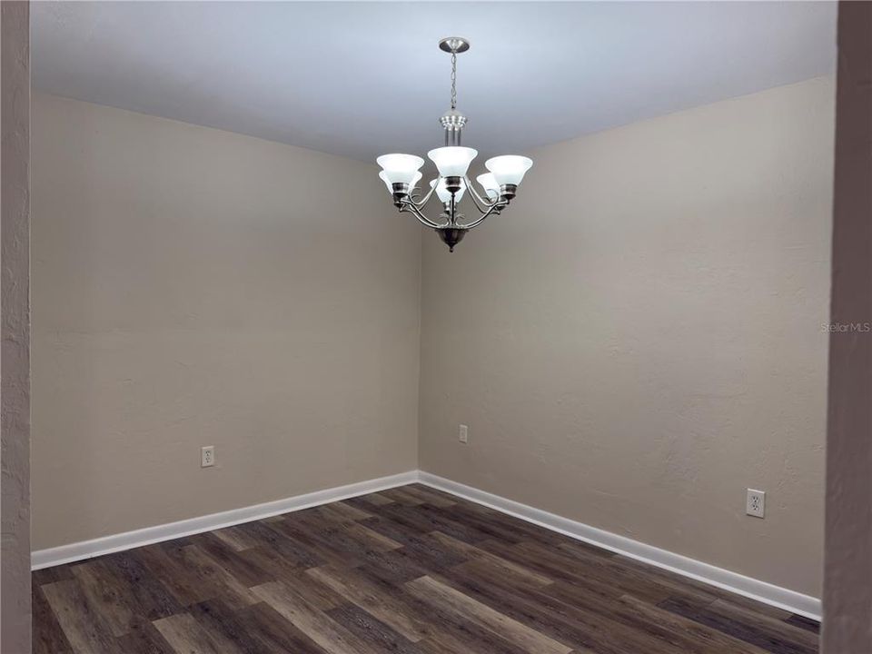 Active With Contract: $175,000 (4 beds, 2 baths, 1638 Square Feet)
