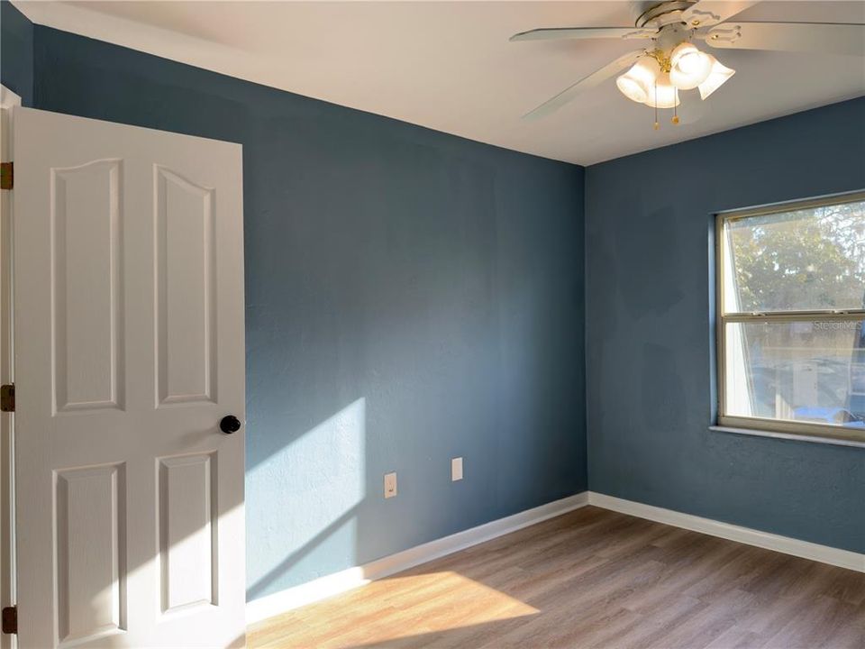 Active With Contract: $175,000 (4 beds, 2 baths, 1638 Square Feet)