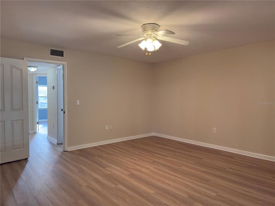 Active With Contract: $175,000 (4 beds, 2 baths, 1638 Square Feet)