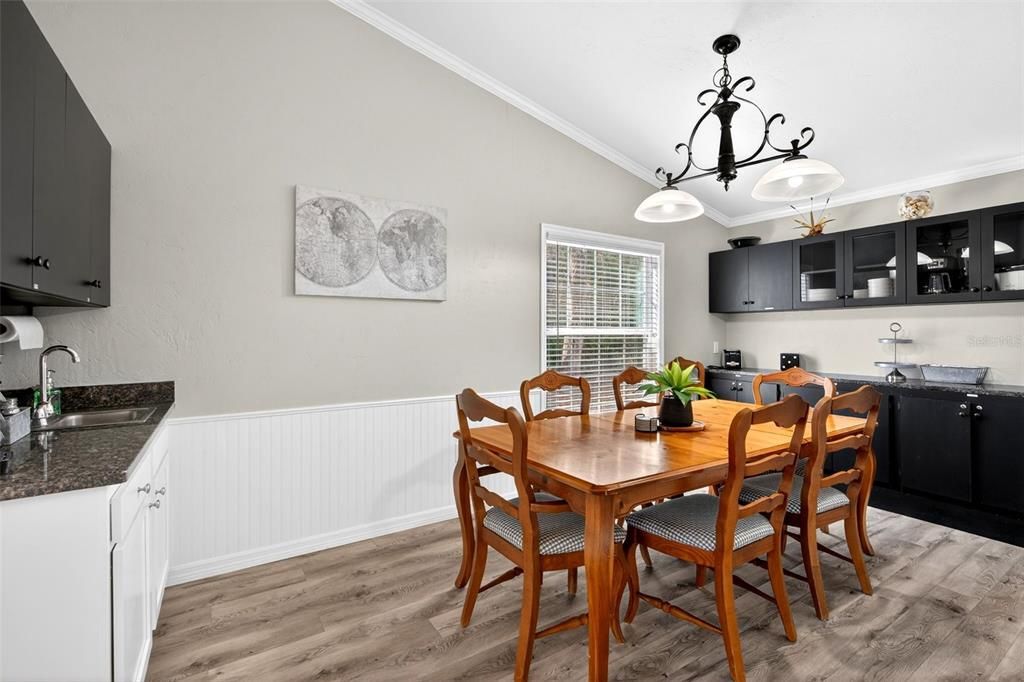 待售: $329,900 (0 贝兹, 0 浴室, 1144 平方英尺)