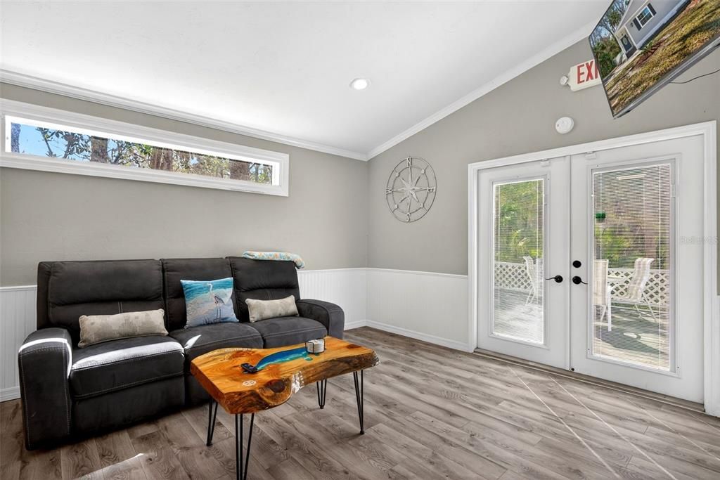 待售: $329,900 (0 贝兹, 0 浴室, 1144 平方英尺)