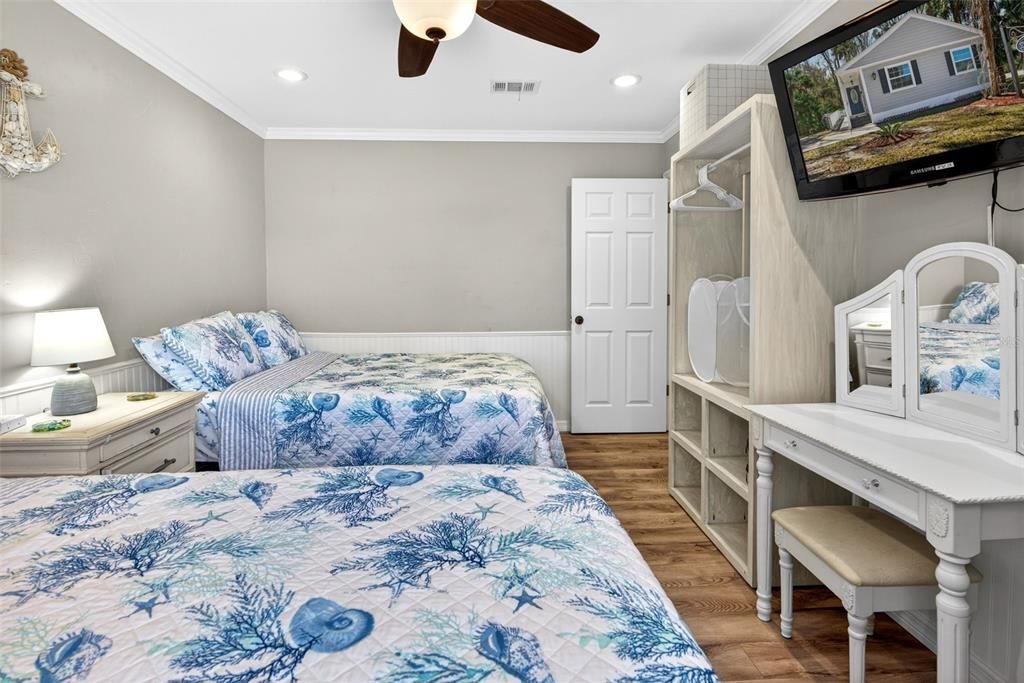 待售: $329,900 (0 贝兹, 0 浴室, 1144 平方英尺)