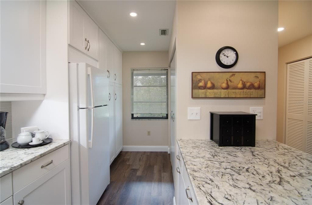 For Rent: $1,800 (2 beds, 2 baths, 1529 Square Feet)