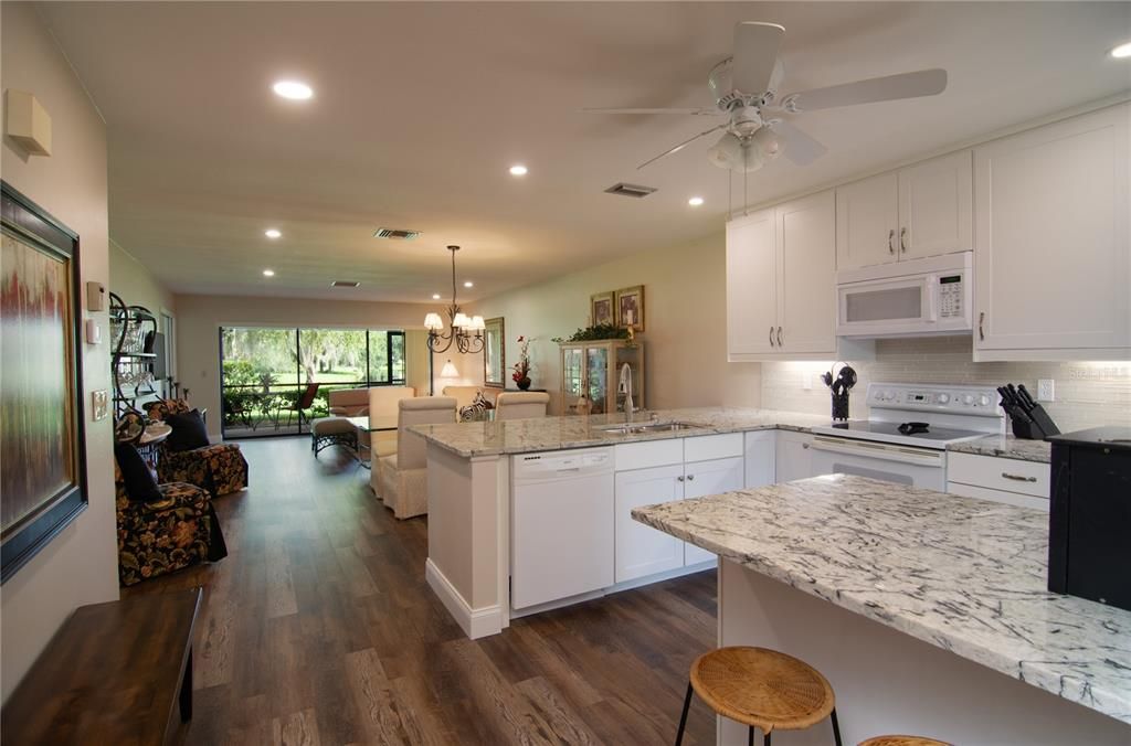 For Rent: $1,800 (2 beds, 2 baths, 1529 Square Feet)