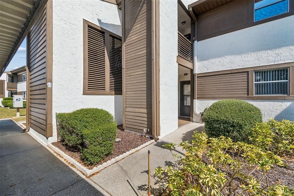 For Sale: $125,700 (2 beds, 2 baths, 1135 Square Feet)