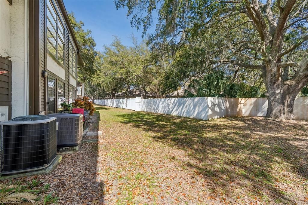 For Sale: $125,700 (2 beds, 2 baths, 1135 Square Feet)