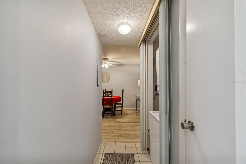 For Sale: $125,700 (2 beds, 2 baths, 1135 Square Feet)