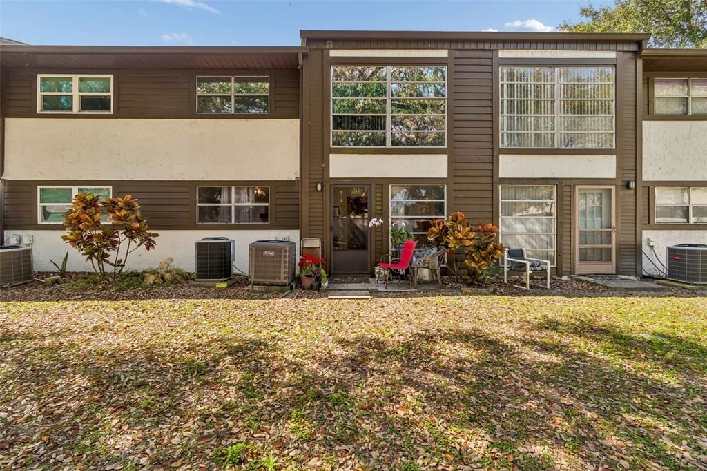 For Sale: $125,700 (2 beds, 2 baths, 1135 Square Feet)