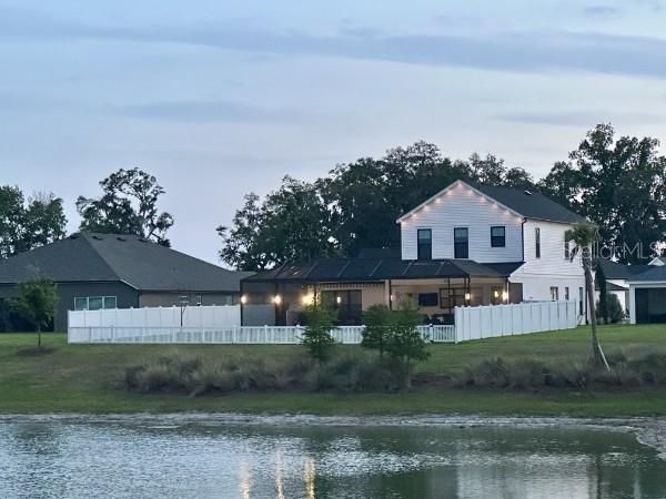 For Sale: $925,000 (5 beds, 3 baths, 2993 Square Feet)