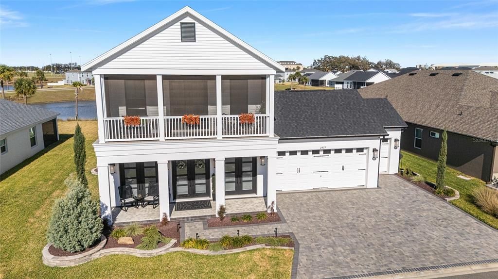For Sale: $925,000 (5 beds, 3 baths, 2993 Square Feet)