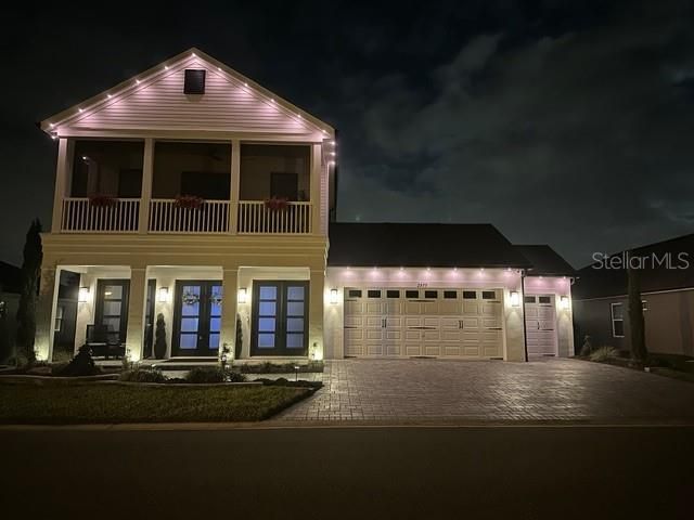 For Sale: $925,000 (5 beds, 3 baths, 2993 Square Feet)