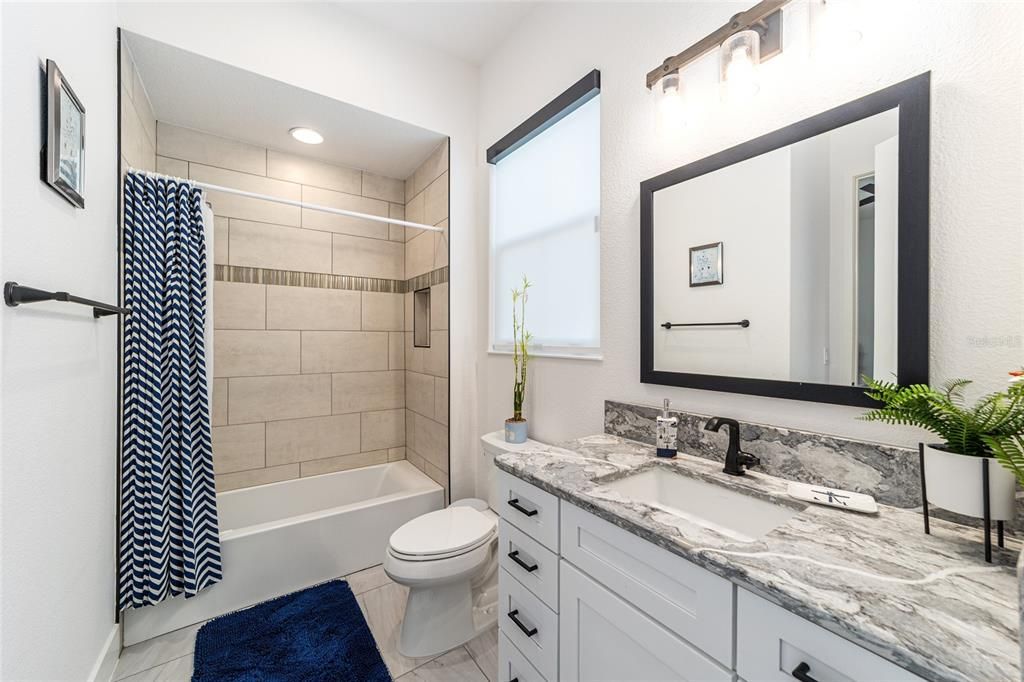 For Sale: $925,000 (5 beds, 3 baths, 2993 Square Feet)