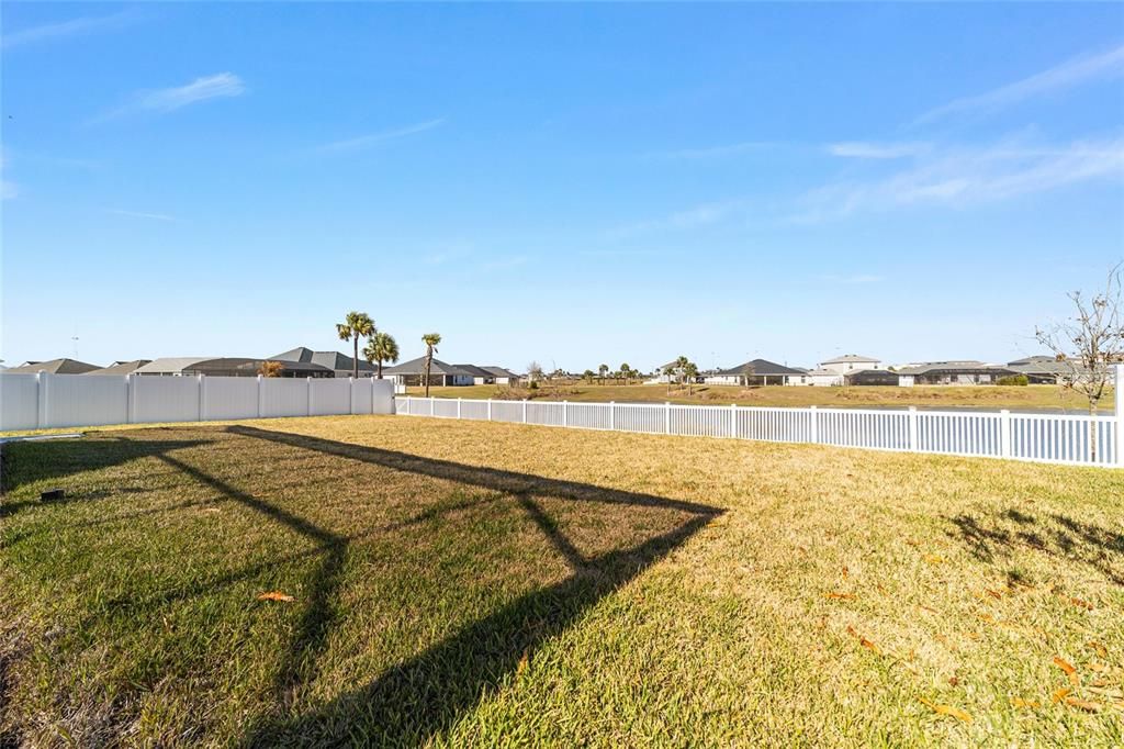 For Sale: $925,000 (5 beds, 3 baths, 2993 Square Feet)