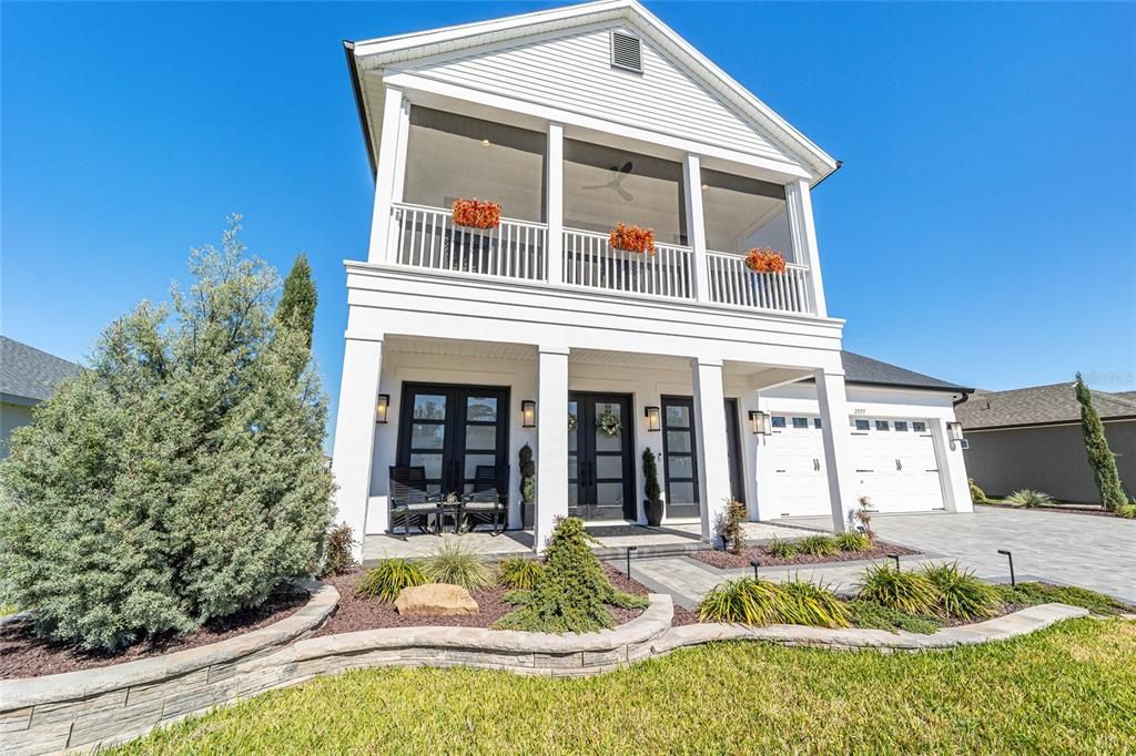 For Sale: $925,000 (5 beds, 3 baths, 2993 Square Feet)
