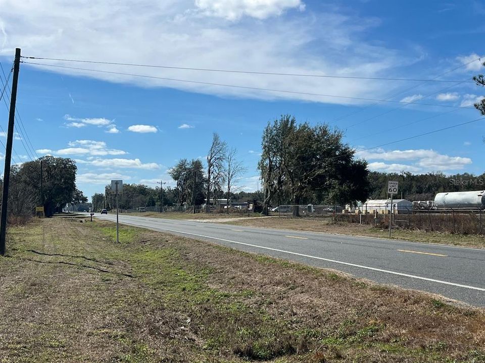 待售: $3,299,455 (68.03 acres)
