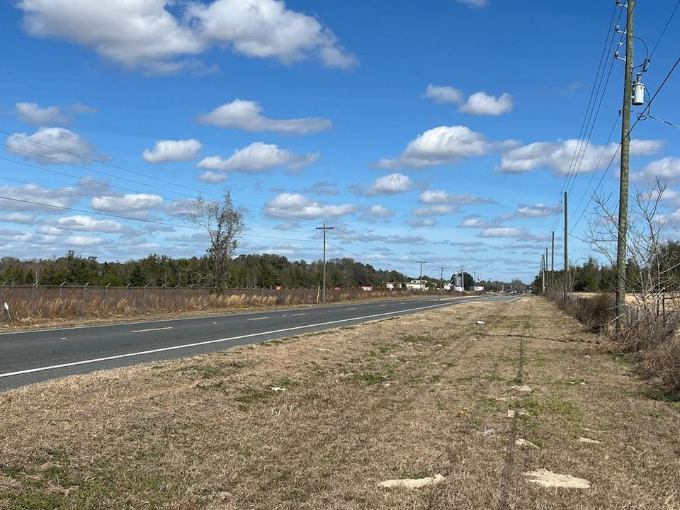 待售: $3,299,455 (68.03 acres)