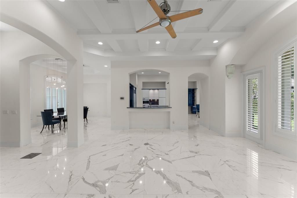 В аренду: $12,500 (3 спален, 3 ванн, 3535 Квадратных фут)