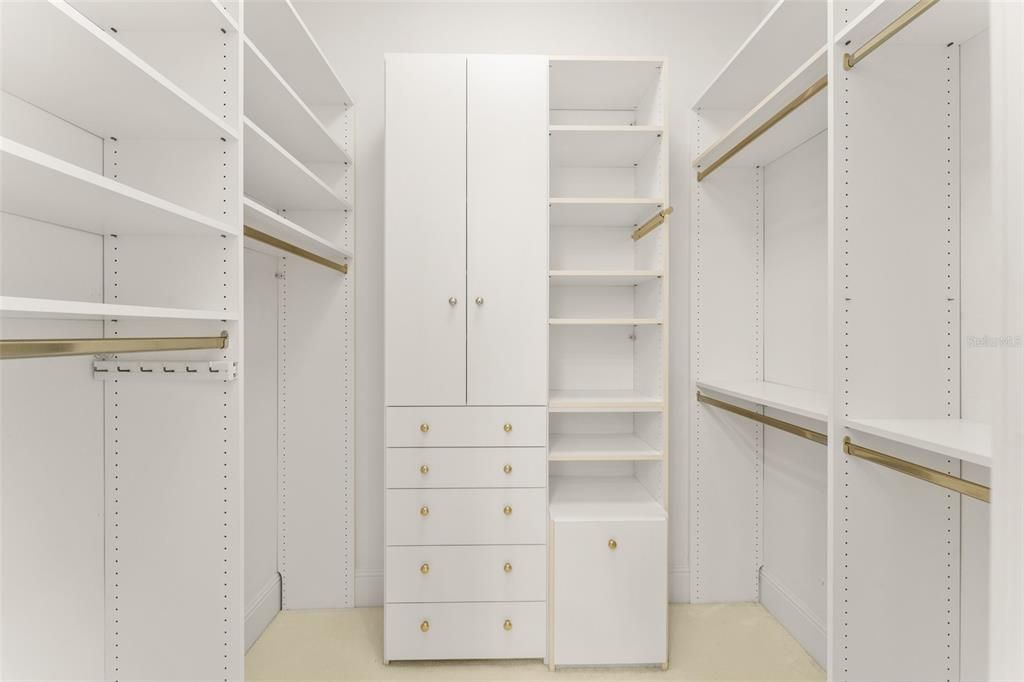 En Renta: $12,500 (3 camas, 3 baños, 3535 Pies cuadrados)
