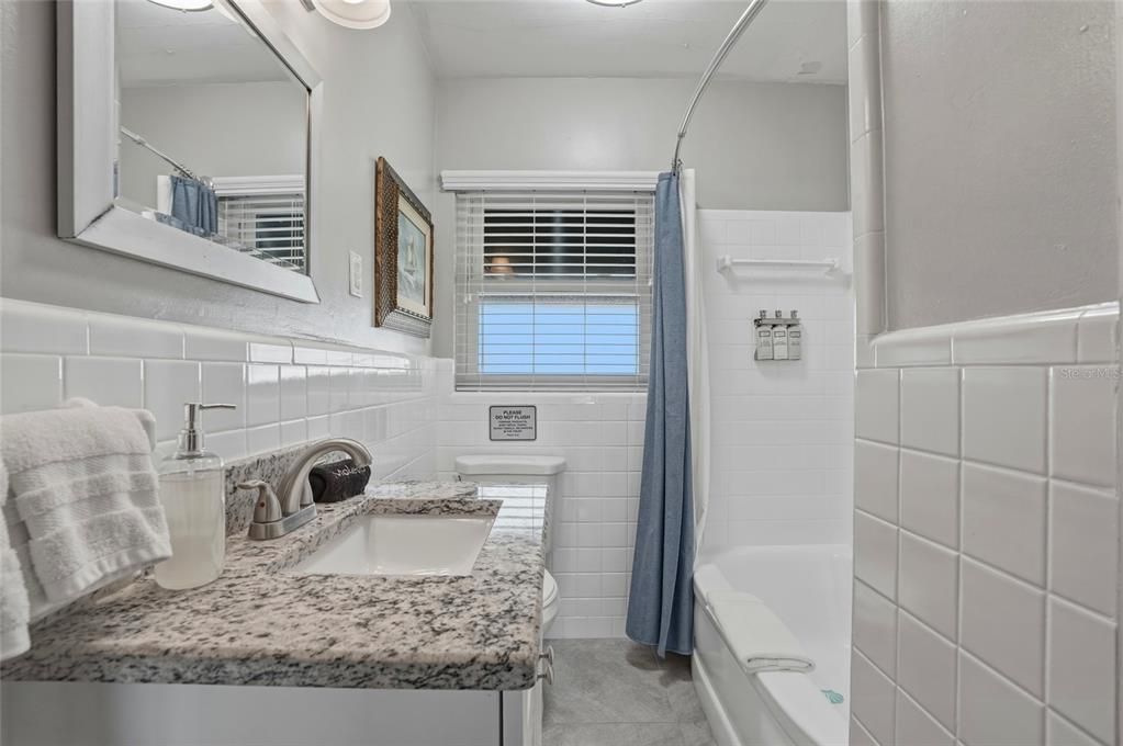 For Sale: $1,999,999 (6 beds, 0 baths, 2464 Square Feet)