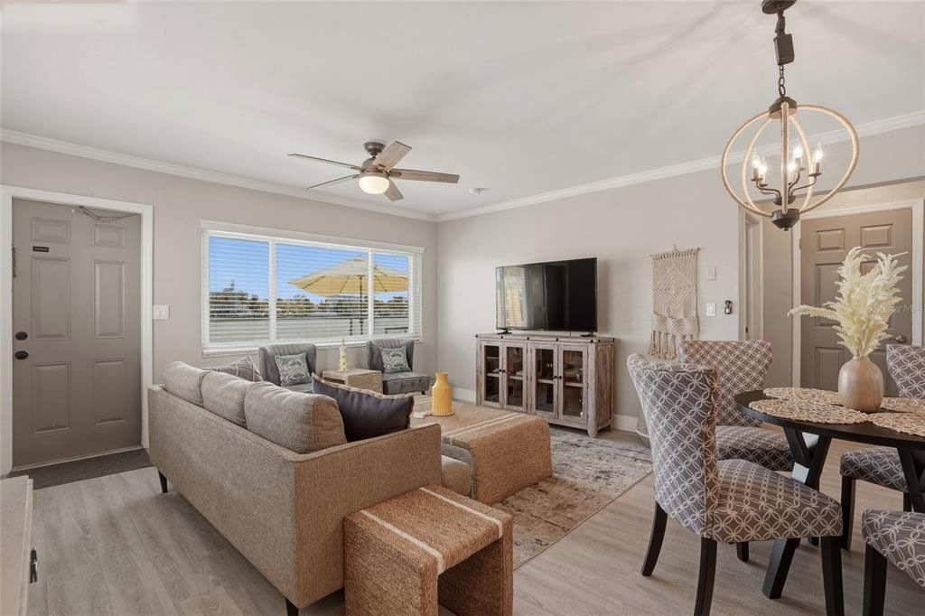 For Sale: $1,999,999 (6 beds, 0 baths, 2464 Square Feet)